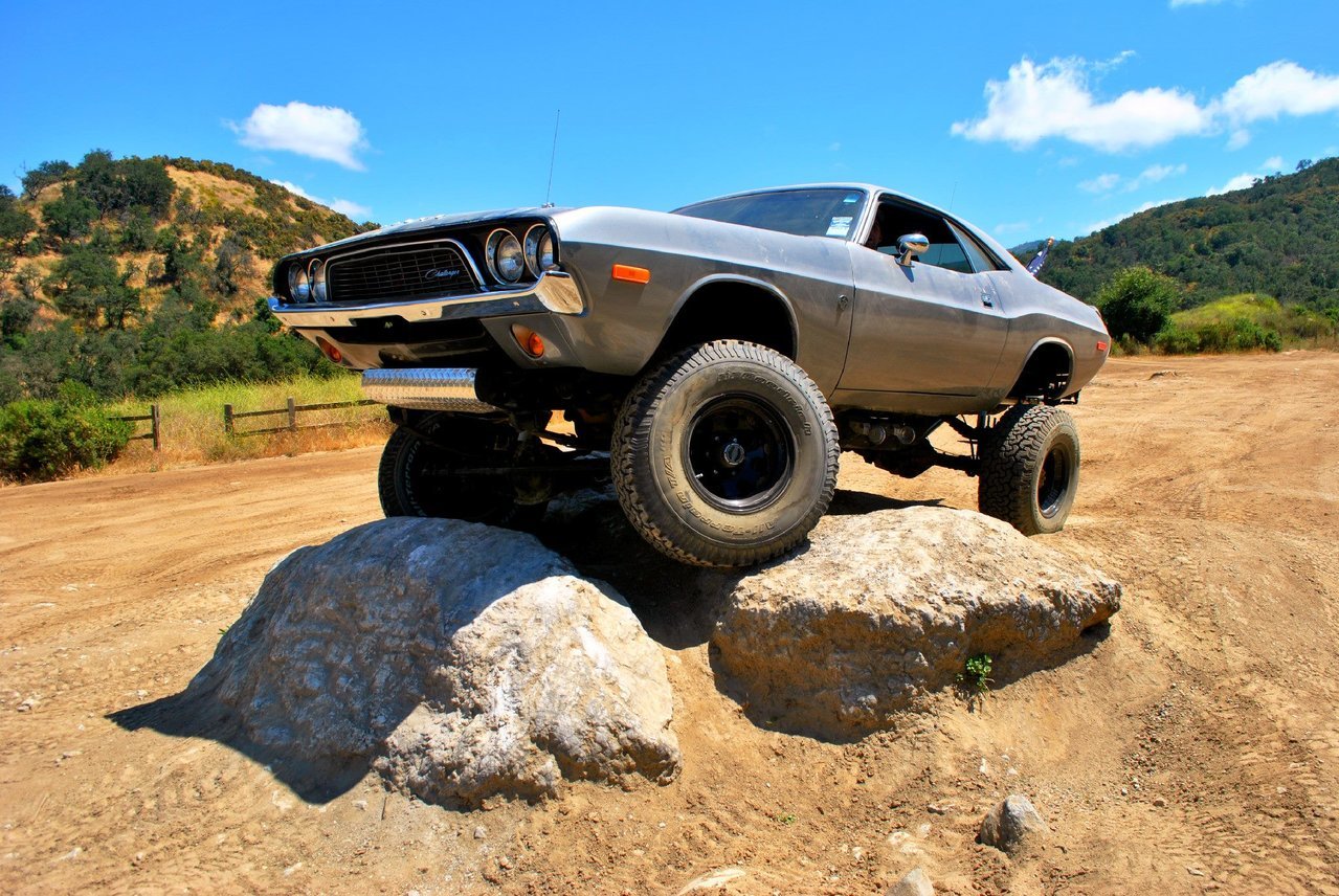 dodge challenger-4x4 1972