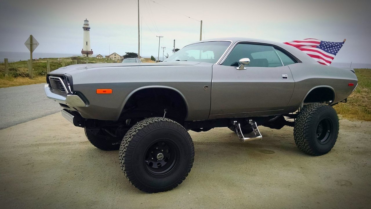 Dodge Challenger оффроуд