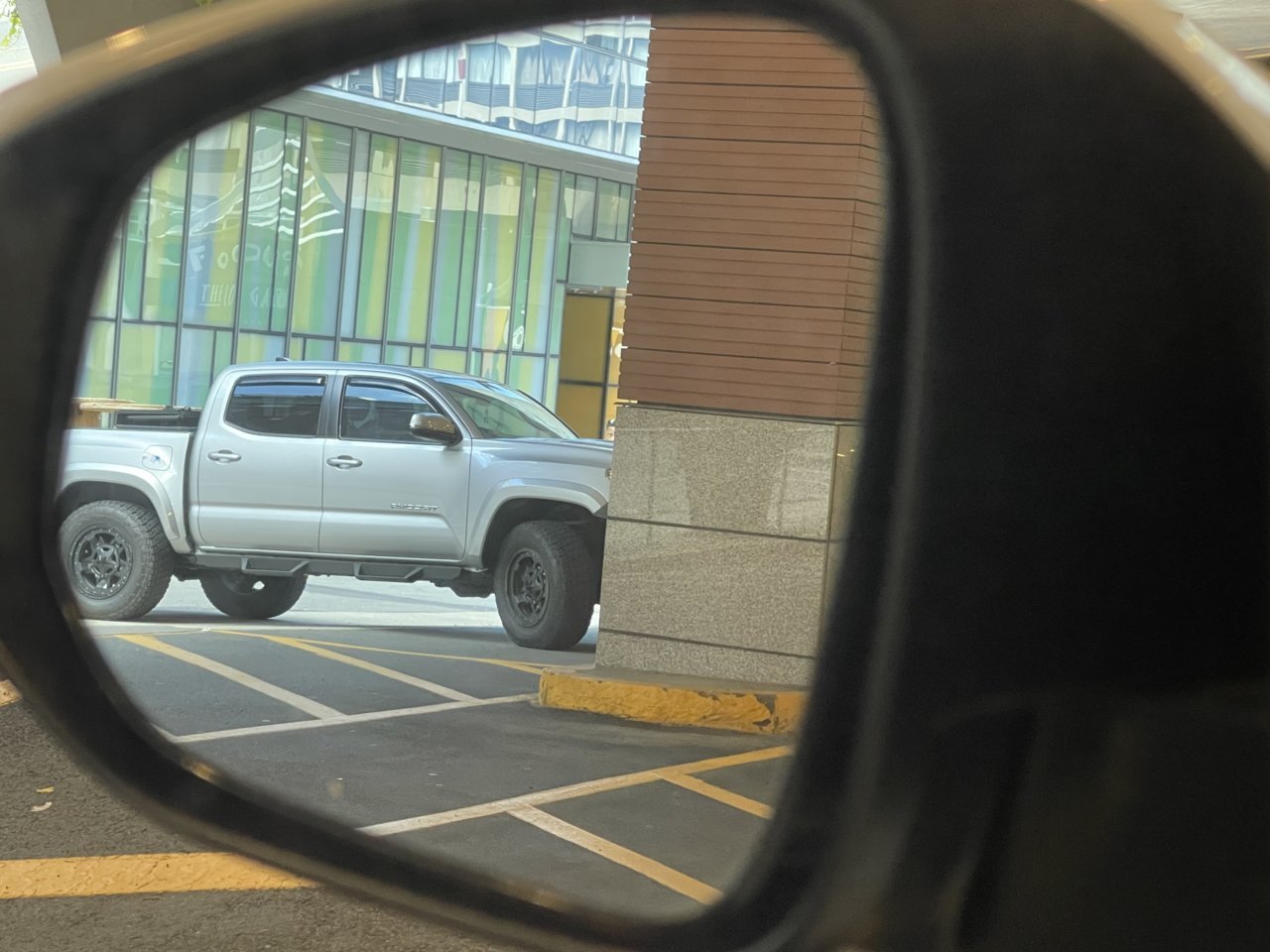 22612083-3268-45D9-8656-00ED4F67A328.jpg