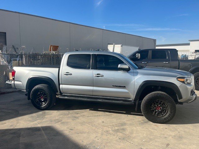 23 Tacoma Eibach.jpg
