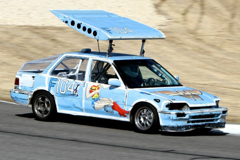 24-Hours-of-LeMons-005.jpg