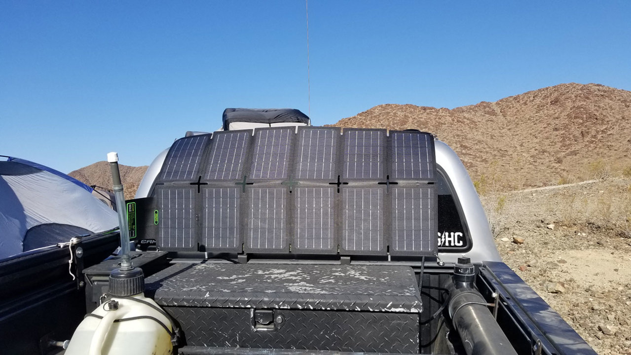 24_SolarPanel01.jpg