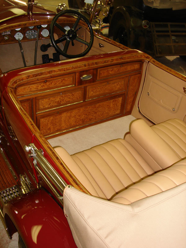 24isotta_bar.jpg