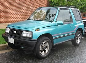 280px-Geo_Tracker_LSi_convertible.jpg
