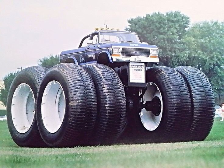 28715c4ac56f325796a338d3968dafe3--amazing-pictures-big-tractors.jpg
