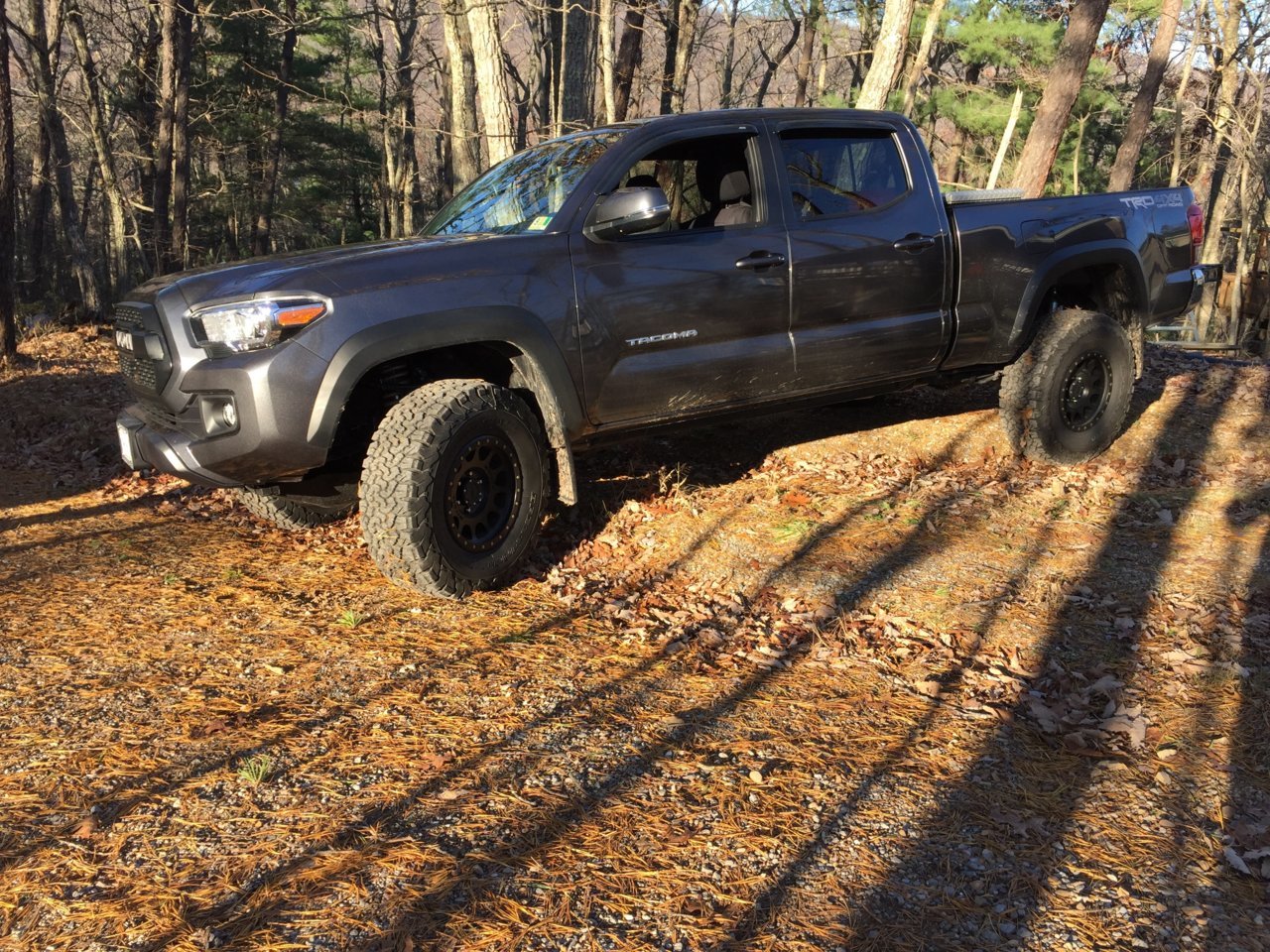 Can 285/75/16 fit on a 2” leveling kit | Tacoma World