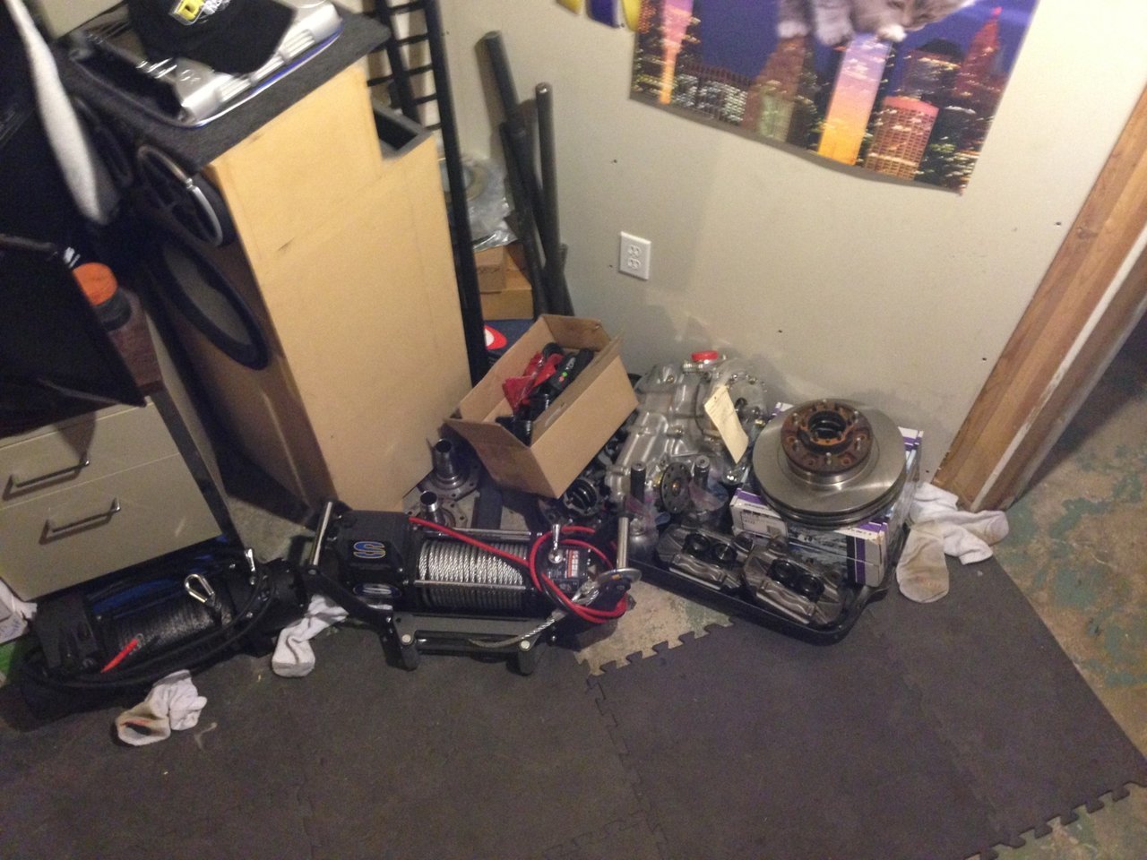 2aaagqs_357e47bb85d1654d8c4f60691d4838a61bcf2ff7.jpg