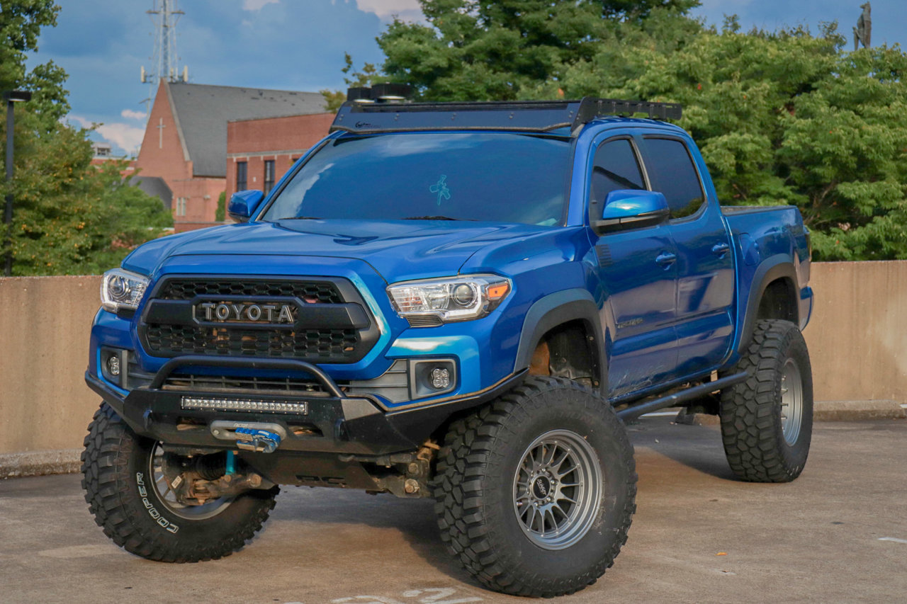 35x12.5r20 KM3’s & 20x10 wheels | Tacoma World