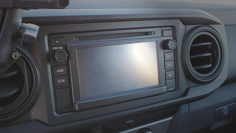 2knobs-dash.jpg