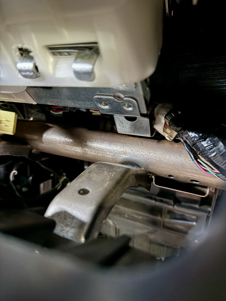 2nd gen airbag - close up.jpg