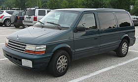 2nd-Plymouth-Grand-Voyager.jpg