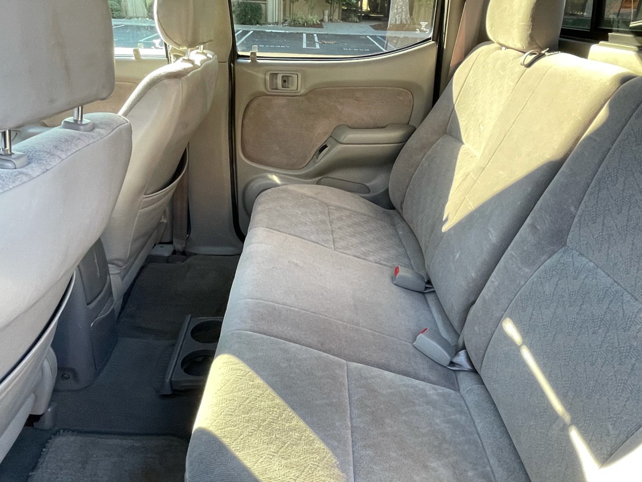 3 rear seats.jpg