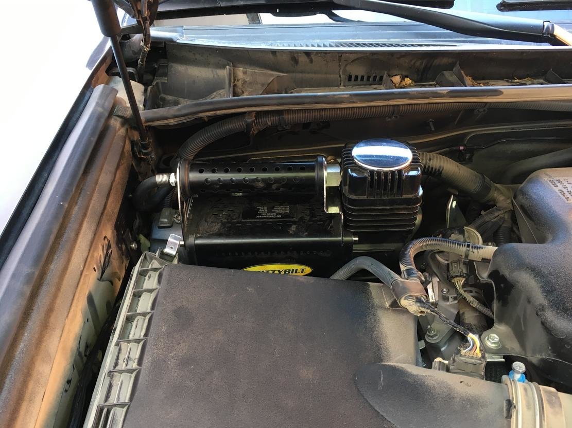 309124d1534876693-smittybilt-compressor-_464ff440c21d7c88075e60de122bc140c9937283.jpg