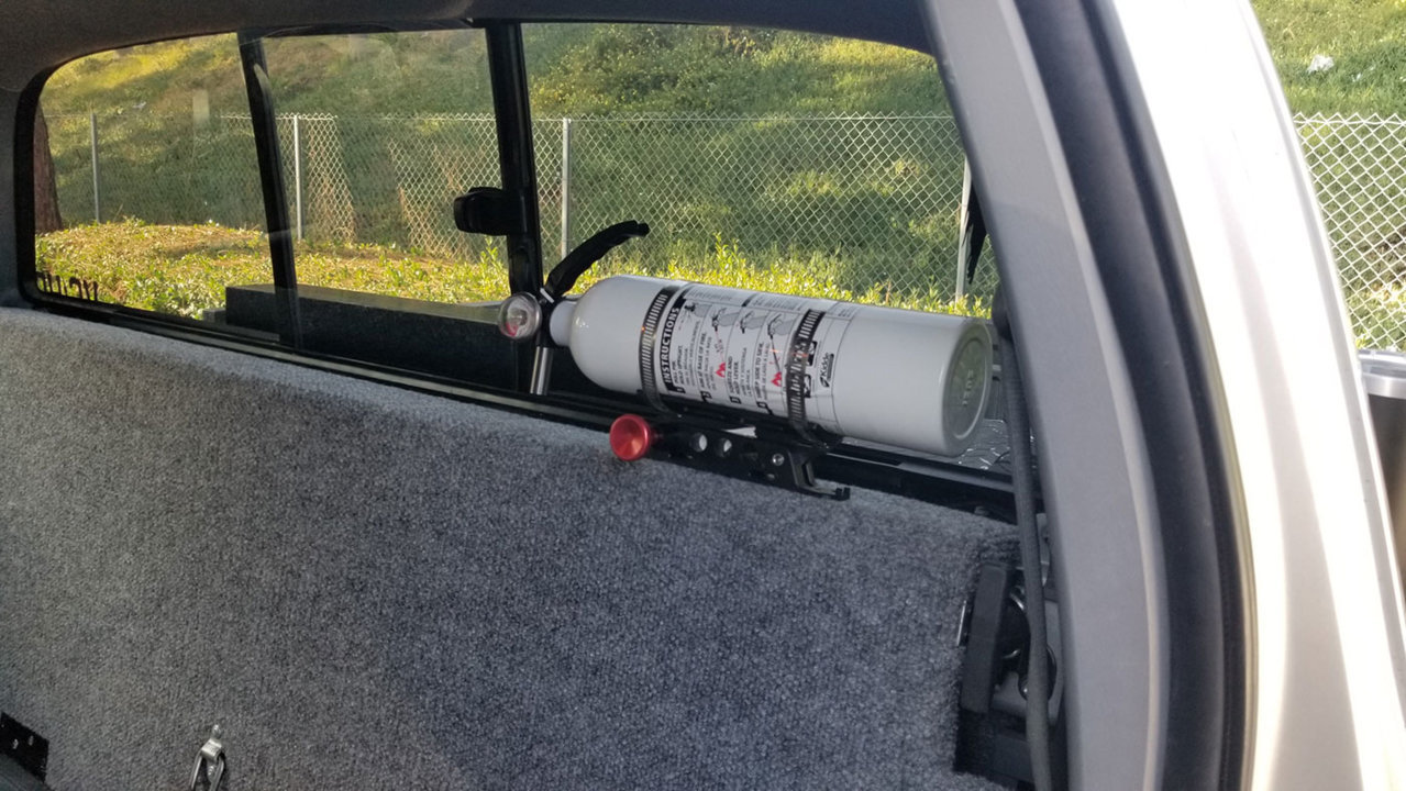 30_FireExtinguisher01.jpg