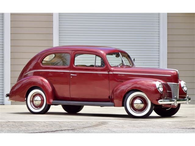 32702583-1940-ford-deluxe-thumb.jpg