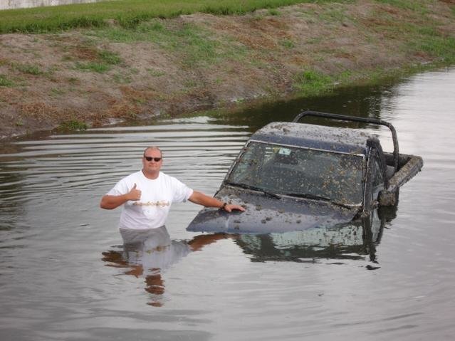 32717d1284038865-sunk-truck-wheelin-need_d8f806823dfc44b127e36ff556b81748858cf4ad.jpg