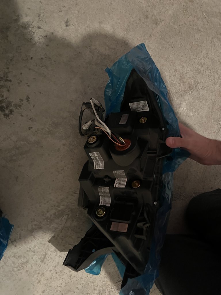 34786654-2964-4100-83CA-85C274501C5F.jpg