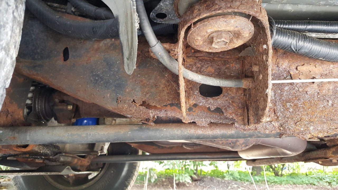3498d1528891643-99-frame-rust-repair-res_4c893fa6d99a590b086fd402ac97b33712f11e9a.jpg