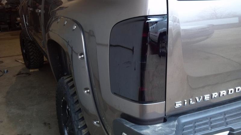 35756d1322853967-vht-tinted-smoked-headl_98f1216a84f04bc056f95fa45750f82ea7107779.jpg