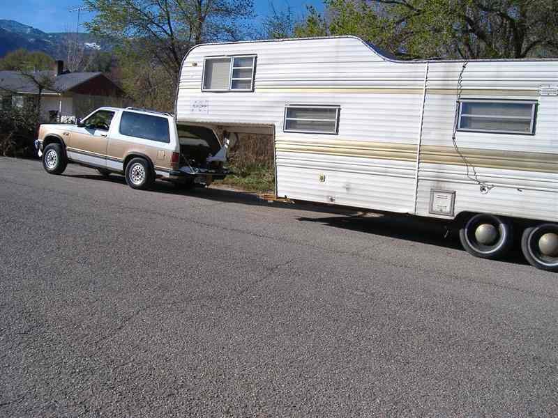 362090d1206799248-towing-5th-wheel-blaze_4bc60b43552533b9c98bd697078de0dfbd174303.jpg