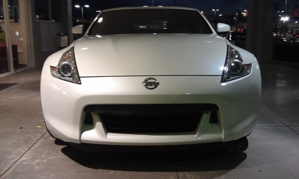 370z_1_dbead19bdd53804f695aa18212564c5e3b4772a8.jpg