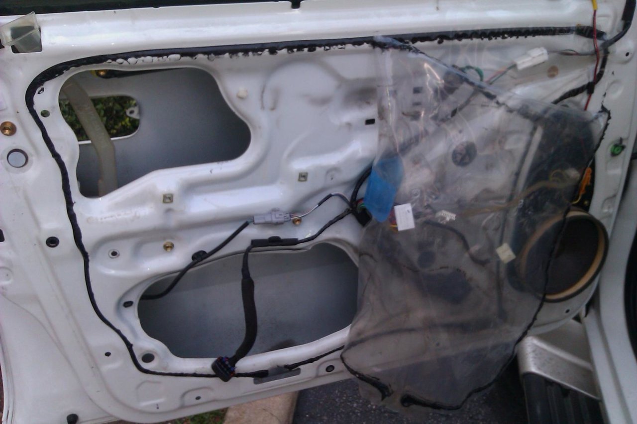 37740d1294604040-drivers-side-power-door_1a9f1c88e0de87ca9da686073241e064e3c12c09.jpg