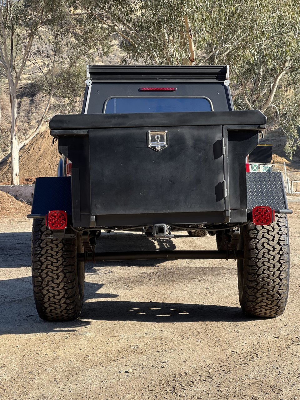 Socal FS Rockbox off-road trailer, front runner, 35s, articulating ...