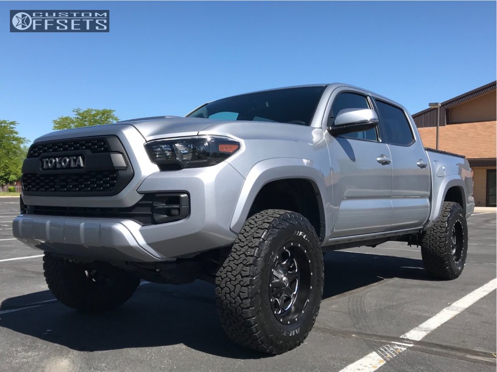396946-1-2017-tacoma-toyota-low-range-off-road-suspension-lift-3in-fuel-boost-machined-black.jpg