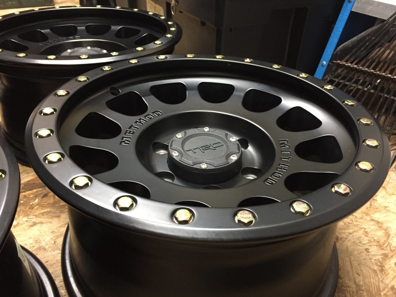 3_wheels3.jpg