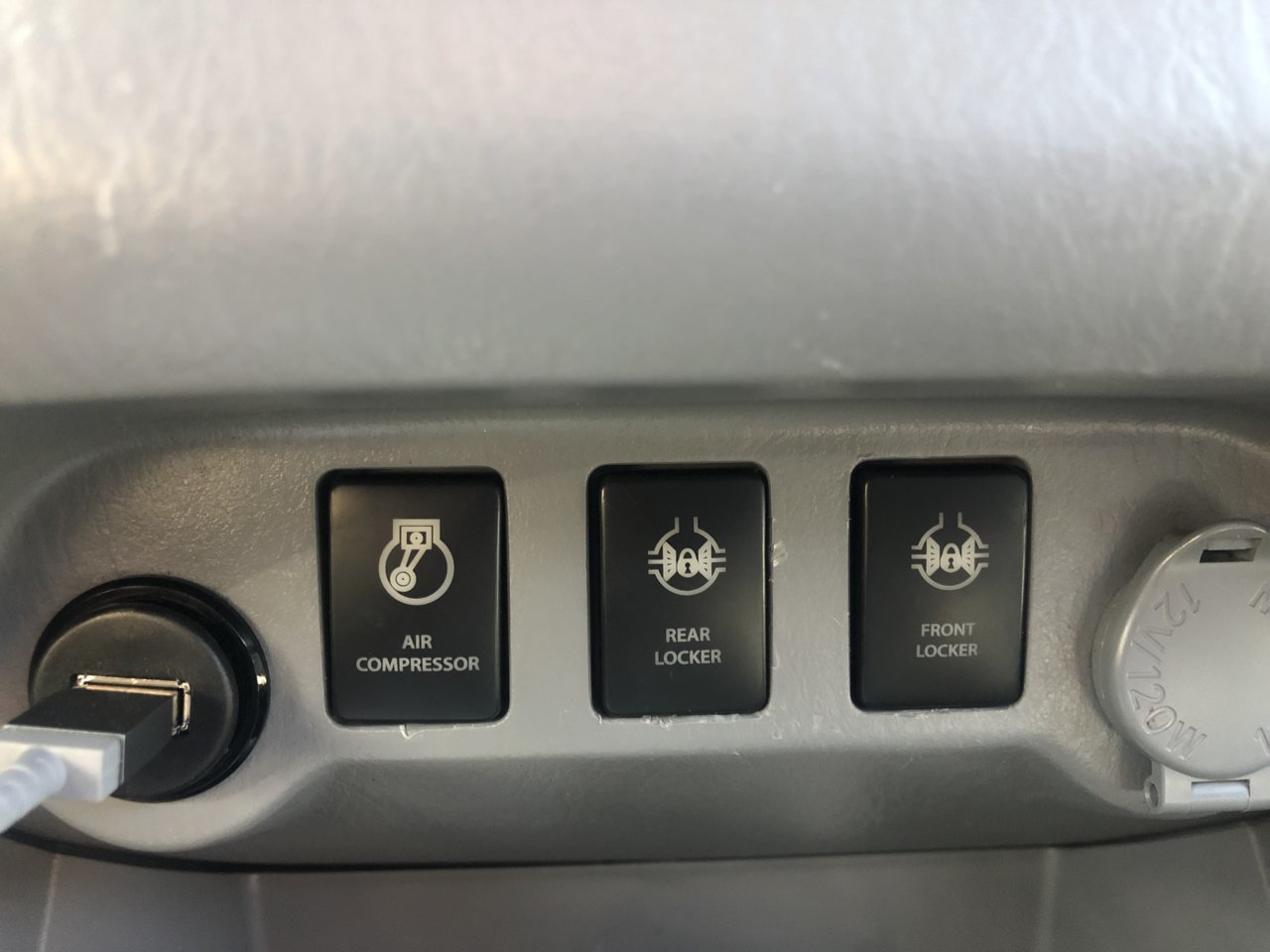 3E406F95-8D7E-473C-B675-4C6DC20E03F0.jpg