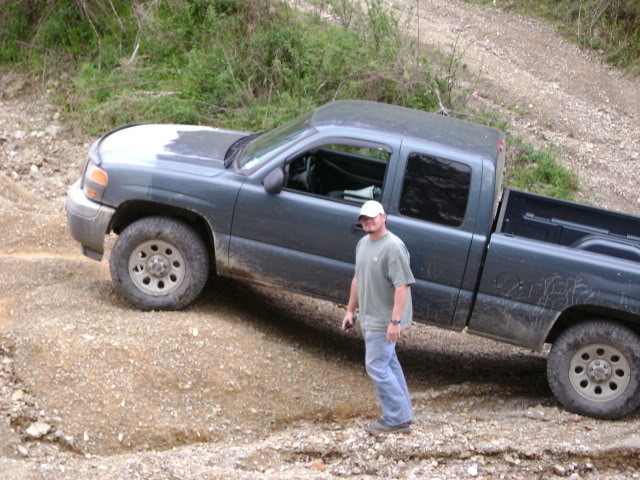 4-10-0995_775941c4f1a2680aac184bd18023f3b7d2a2fce8.jpg