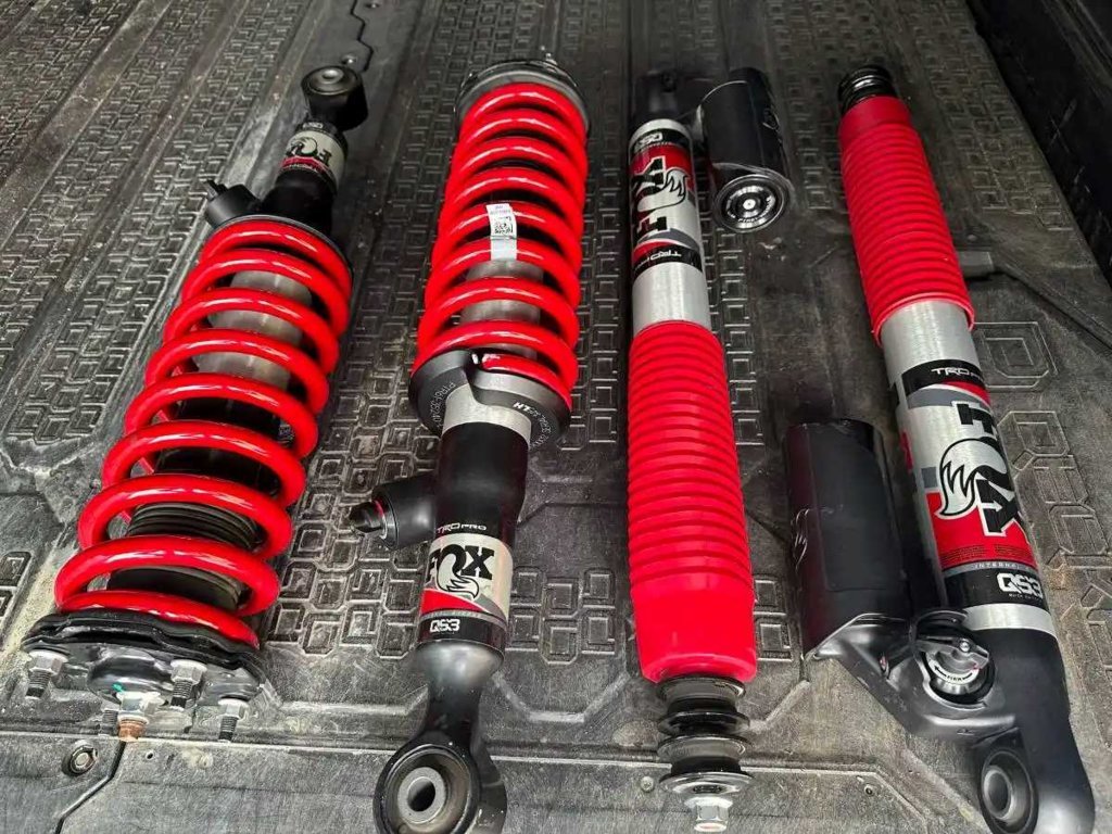 4 Bolt 4th Gen.jpg