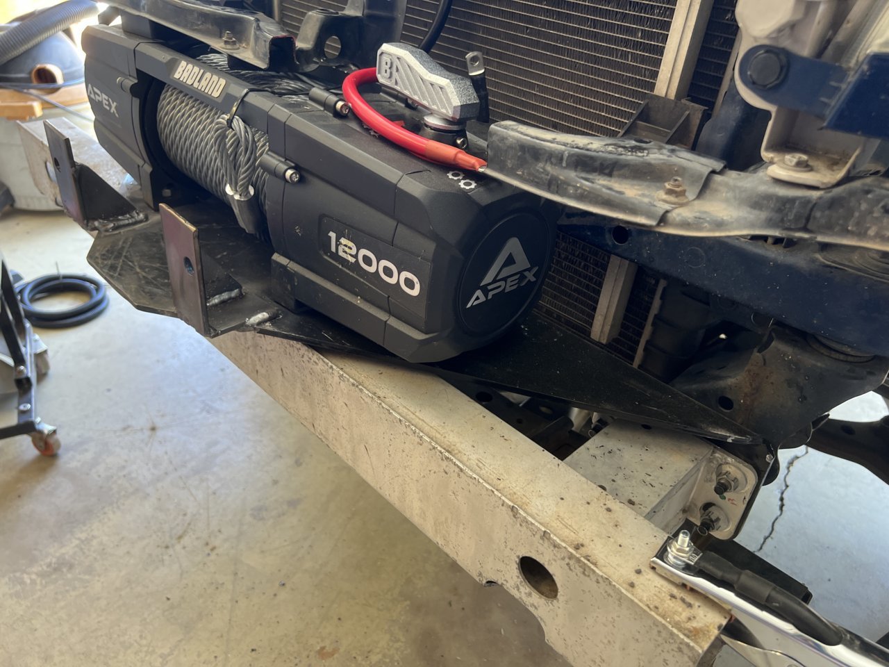 4,welded fairlead mounts.jpg