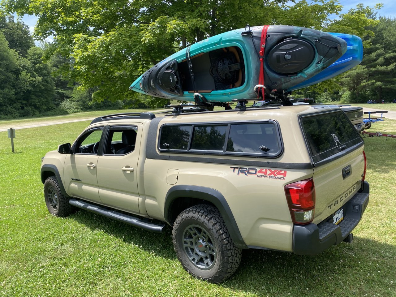 Kayak Toyota Tacoma