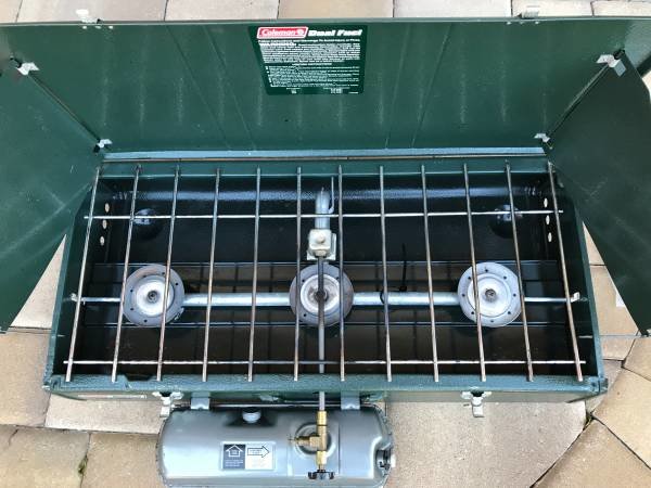 FS: Coleman 428 Dual Fuel 3-Burner Stove (model #: 428-700