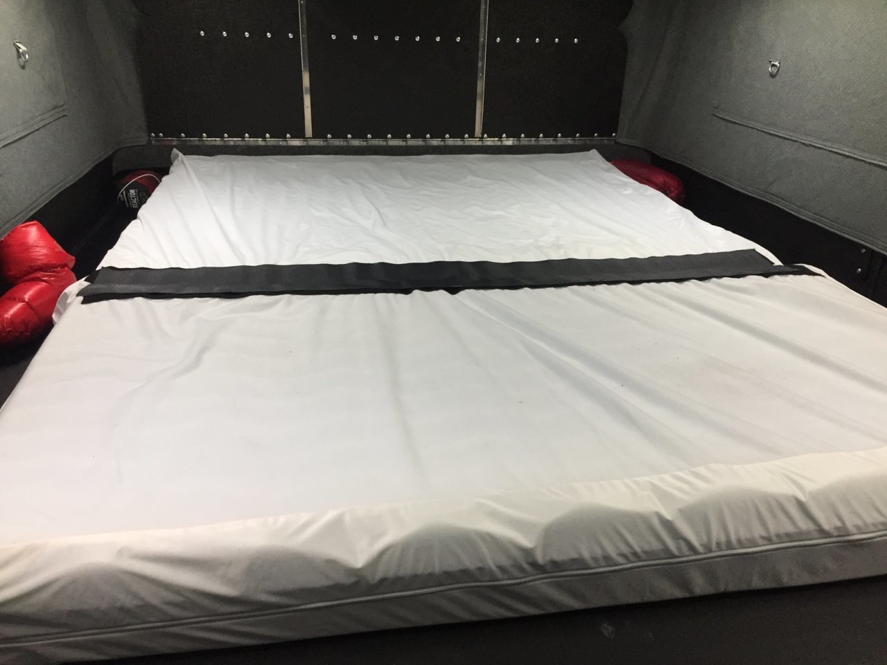 43F43AB9-FFA3-4859-A164-4D4D16343A9D.jpg