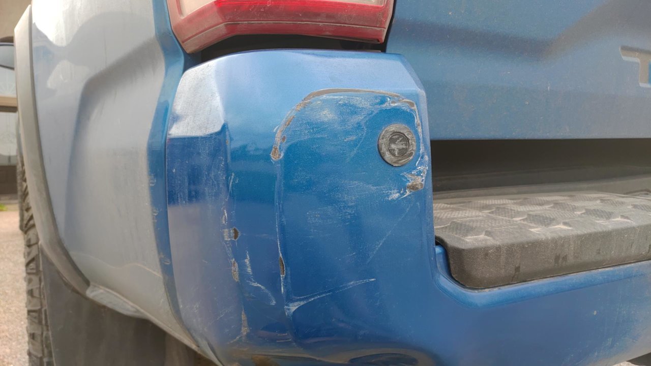 4407e917-434d-4aa5-bf5e-a8154f3f43a5-Damage-2.jpg