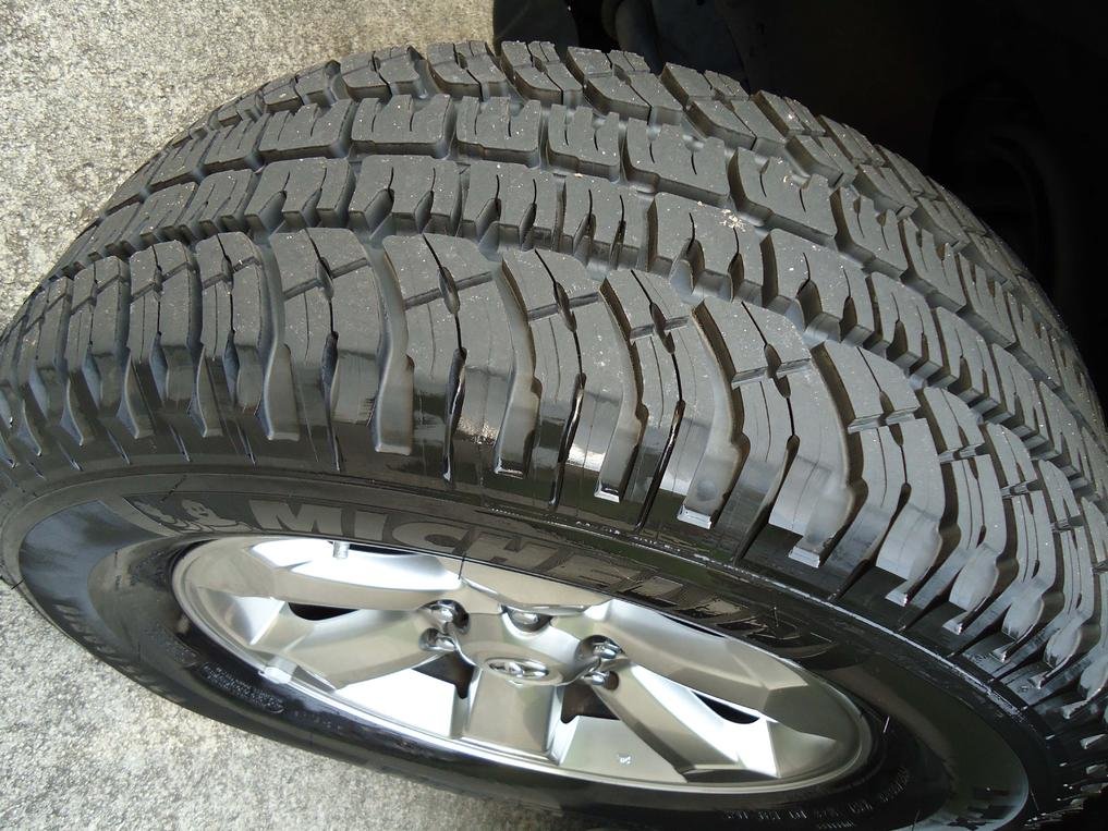 44464d1305332306-michelin-ltx-at2s-week-_61f7d3a6e5d733c8643369d5ae9ba60176e53393.jpg