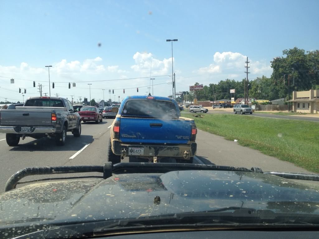 46269037_555819e0b48a4137cc20394a5f5082f18f6a0924.jpg