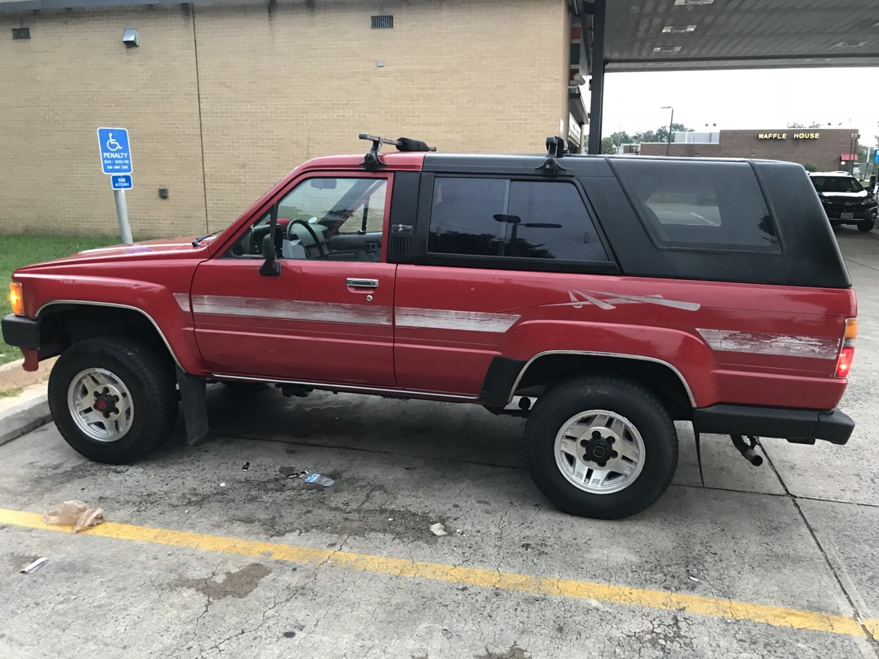 4B328EF2-00DC-411E-85D0-EA782EA1CF53.jpg