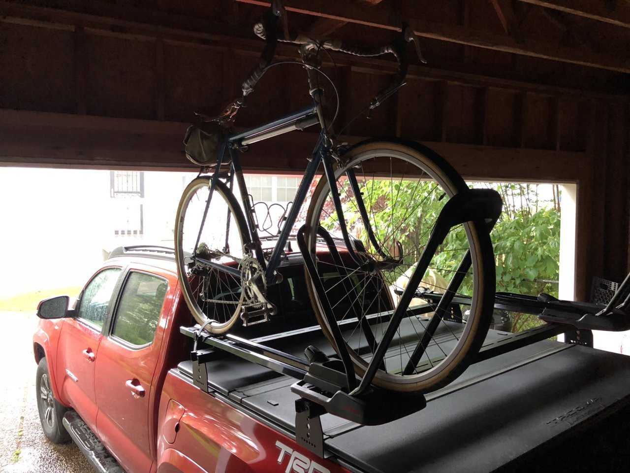 crossbar bike rack