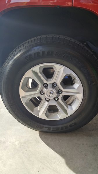 4R tires 1.jpg