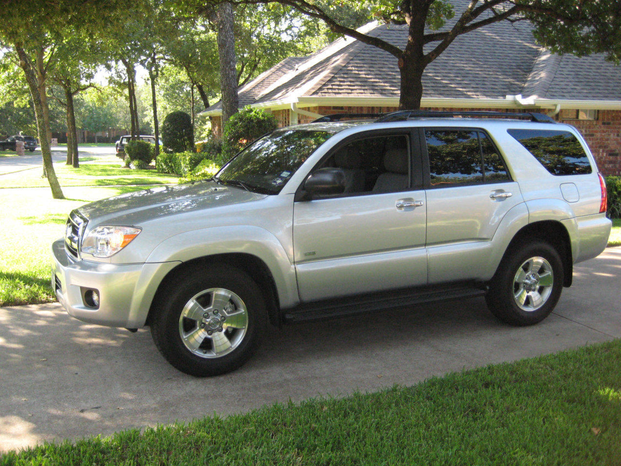 Dongar hidden apapter front dash cam install - Garmin Mini 2 - Toyota  4Runner Forum - Largest 4Runner Forum