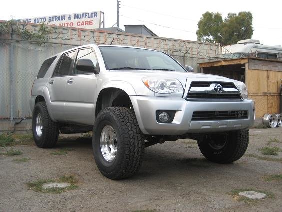 4runner001_bd6f5188cdb25d6134926fc5721fc1fcb19b0eba.jpg