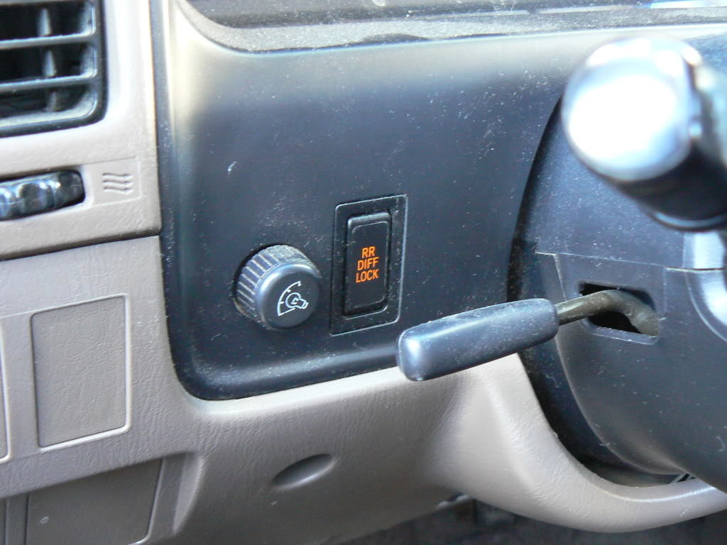 4Runner002_65d91fd45b45bf9dad4389241e8bcc0311be877e.jpg