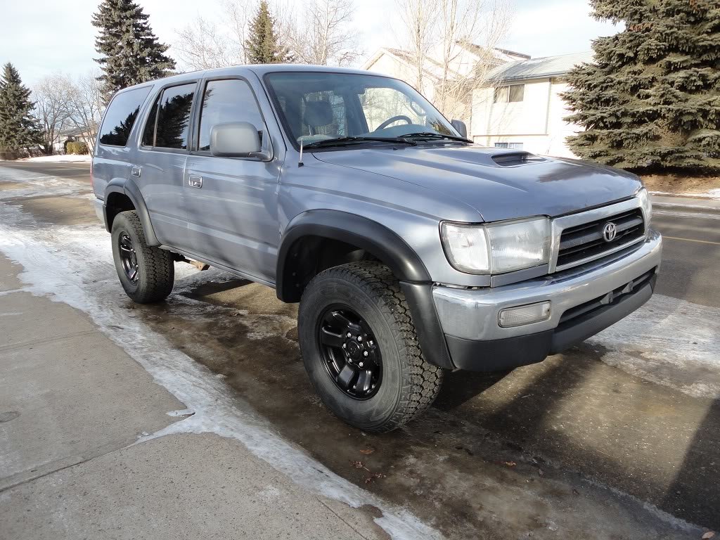 4Runner02_14c8f7819932f6ed86914af6be2d39c2b77eadef.jpg