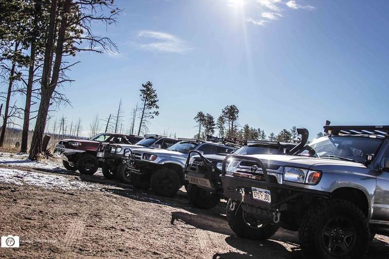 4Runners%20at%20trail%20head_zpsnv2bkdnq_d9c6722d33d8a21564b482d1c0f84f5f4660f2cd.jpg