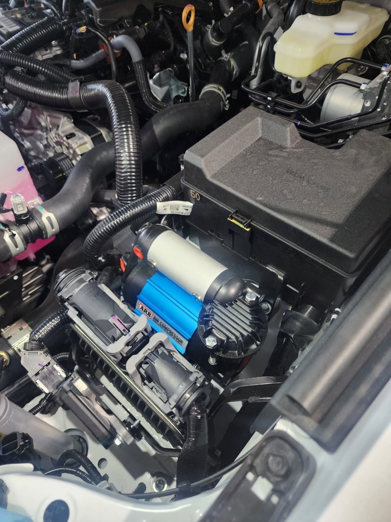 4th Gen Tacoma Single Compressor Mount 5.jpg