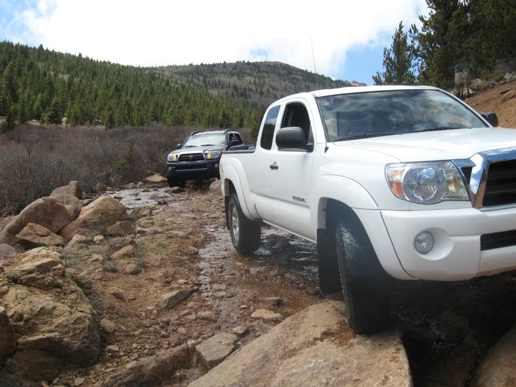 4Wheeling5-16-09129_227b73788ad51bad75dbdb300b44c1e66b214c10.jpg