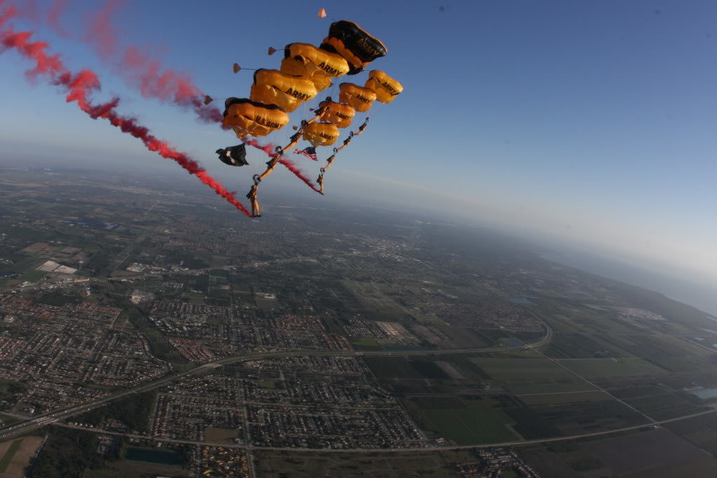 4x4stack_6617779aadf1bc1b3ebfe458cd8b1b78e073ecf4.jpg